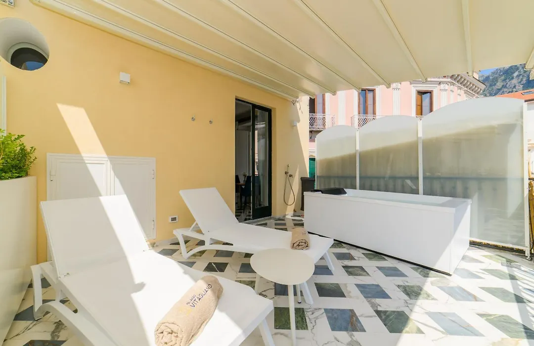 Palazzo Vitagliano-1
